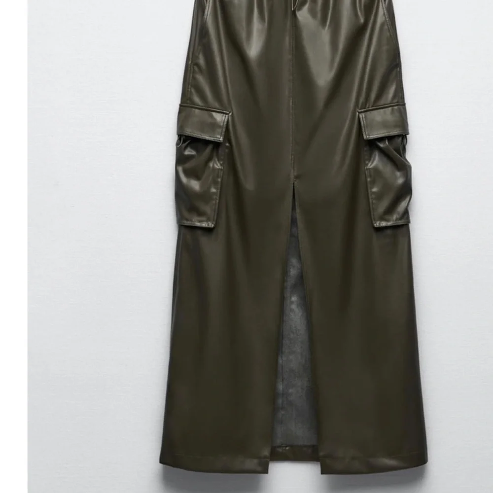 Zara faux leather cargo skirt - Picture 5 of 6